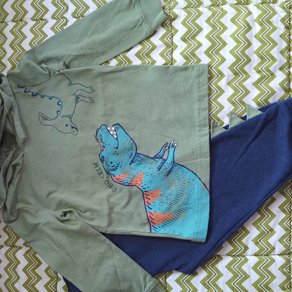 2 Adorable Dinosaur Outfits (Lightweight) - Picture 2 of 5